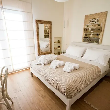 4b Bed & Breakfast *
